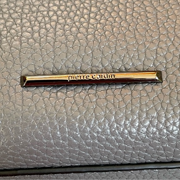 Pierre Cardin Paris Sling bag - Picture 4 of 9